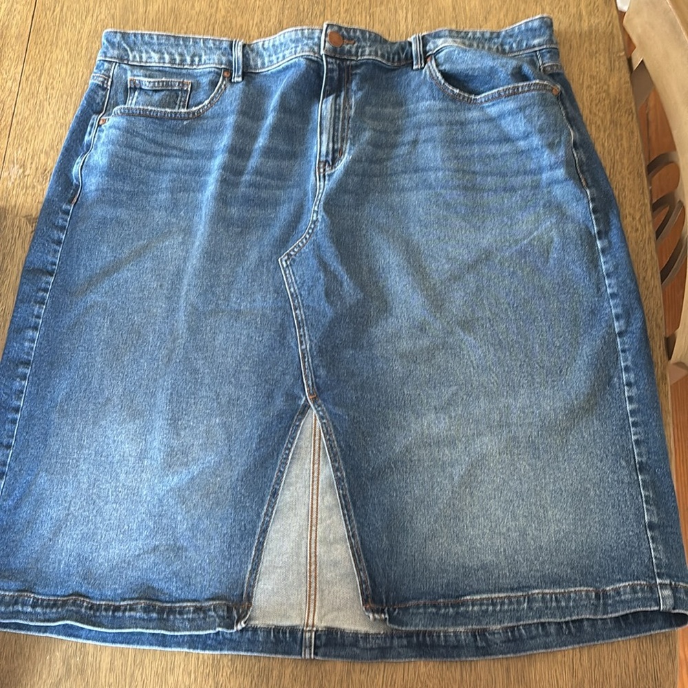 Lane Bryant distressed denim jean skirt.  Size 24w.  Front slit.